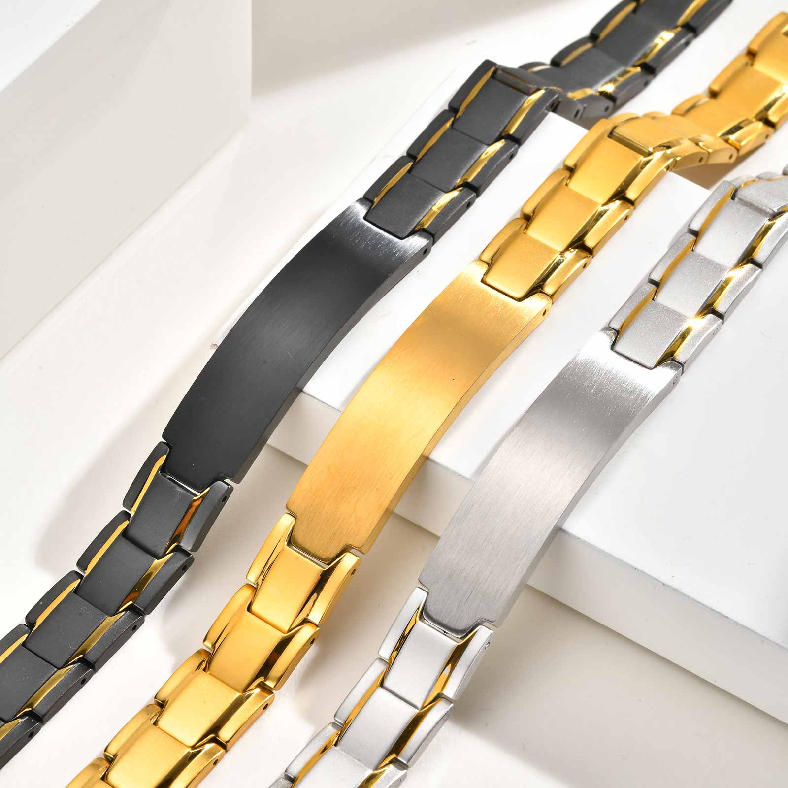 Aangepaste naam tekst gegravee - Jewelry Watches Men recensie en prijs