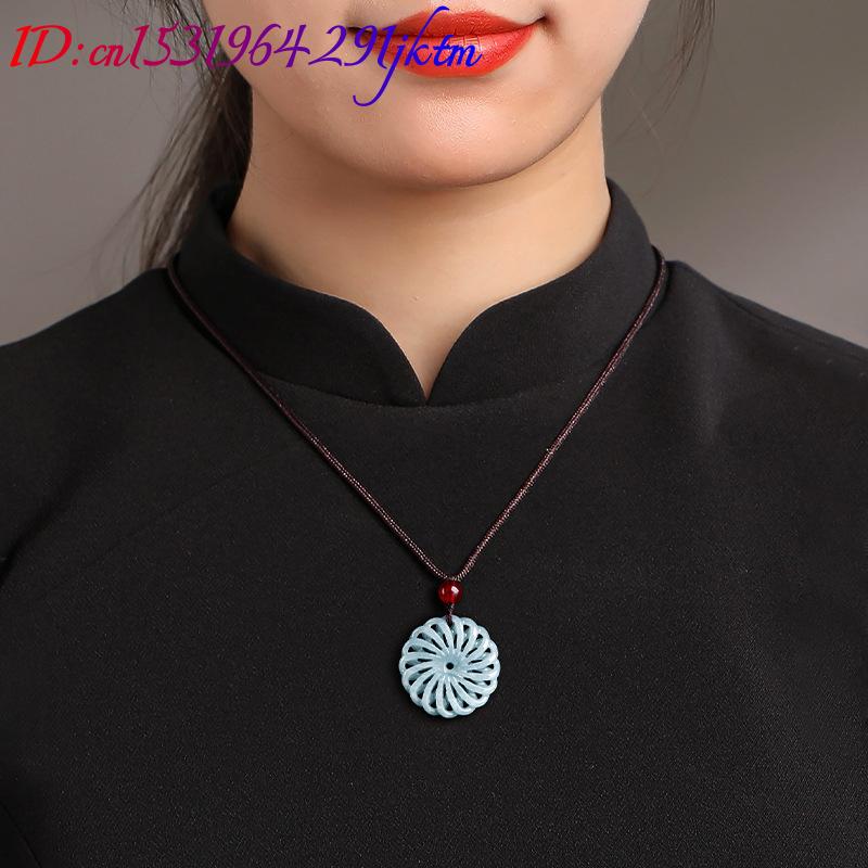 Burmese Jadeiet Bloemhanger Ke - Necklace Pendant recensie en prijs